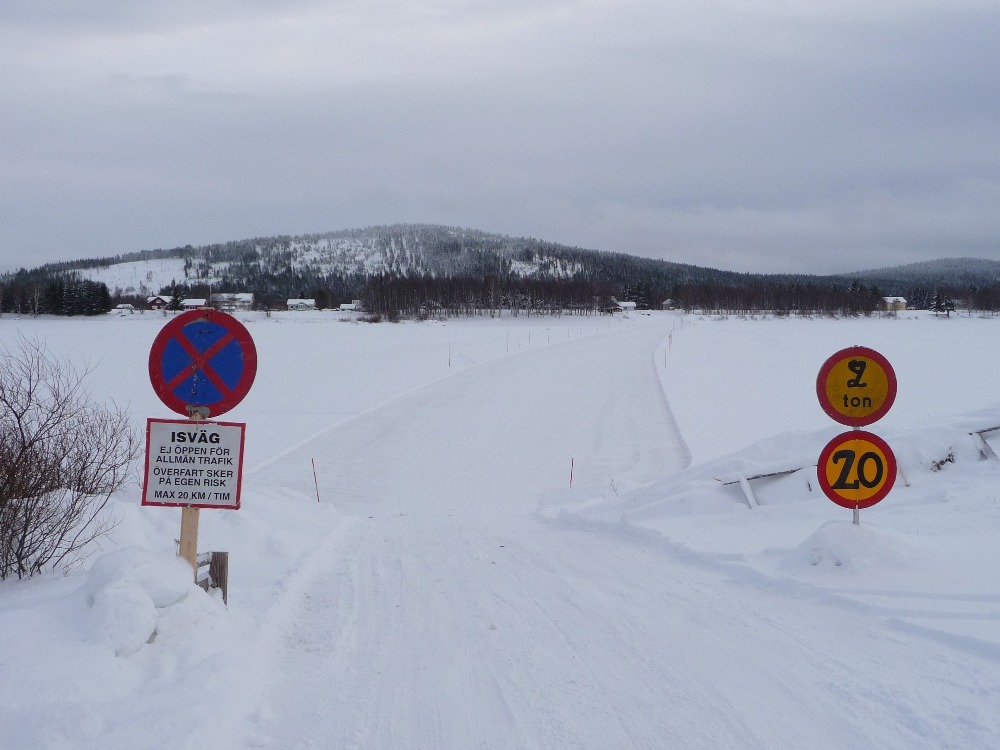 Isväg till finska Juoksenki